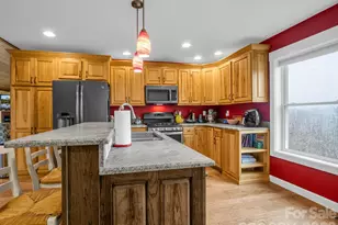 1086 Carters Ridge Rd, Spruce Pine, NC 28777 - Photo 21