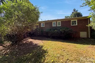4305 Dawnwood Dr, Gastonia, NC 28056 - Photo 17