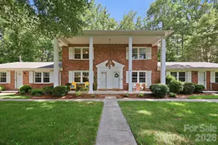101 Boyd Dr, Flat Rock, NC 28731 - Photo 1