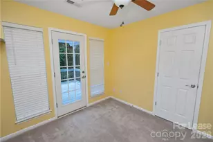 8230 Glamorgan Ln, Matthews, NC 28104 - Photo 11
