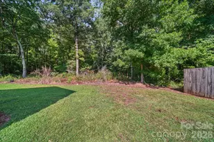 414 E East Village Dr, Monroe, NC 28112 - Photo 5
