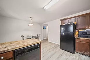 414 E East Village Dr, Monroe, NC 28112 - Photo 15