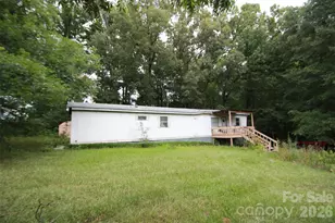 1328 Woodridge Dr, Clover, SC 29710 - Photo 1