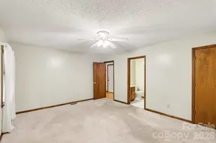 3608 Cowboy Ln, Charlotte, NC 28216 - Photo 21