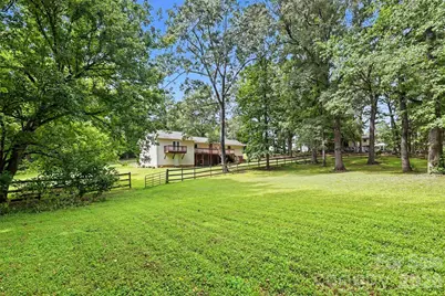 3608 Cowboy Lane, Charlotte, NC 28216 - Photo 31