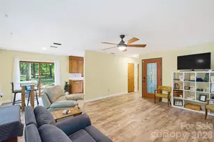 6306 Saddlewood Dr, Waxhaw, NC 28173 - Photo 9