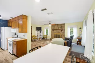 6306 Saddlewood Dr, Waxhaw, NC 28173 - Photo 11