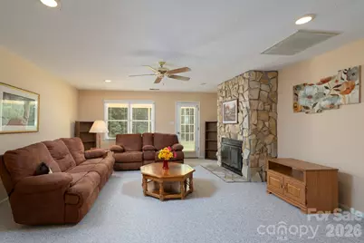 537 Camrose Circle NE, Concord, NC 28025 - Photo 9