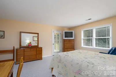 537 Camrose Circle NE, Concord, NC 28025 - Photo 11