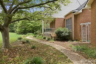 465 Baymount Dr, Salisbury, NC 28144 - Photo 3