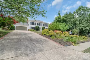 12328 Sandringham Pl, Charlotte, NC 28262 - Photo 3
