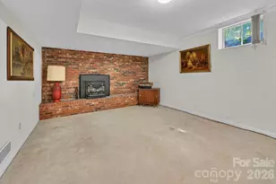 28 Glenview Rd, Asheville, NC 28804 - Photo 21