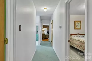 28 Glenview Rd, Asheville, NC 28804 - Photo 19