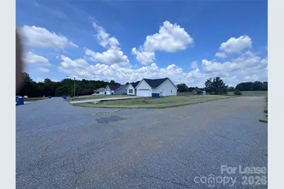 1575 Windy Holly Lane, Newton, NC 28658 - Photo 21