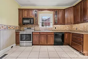 75 Cabarrus Ave, Concord, NC 28025 - Photo 11