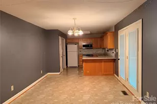 3402 Danial St, Conover, NC 28613 - Photo 11