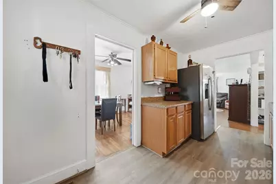 421 Finley Avenue NW, Lenoir, NC 28645 - Photo 9
