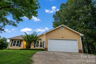 11513 Waterflower Ln, Charlotte, NC 28262 - Photo 3