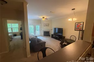 900 Vista Lake Dr, Candler, NC 28715 - Photo 5