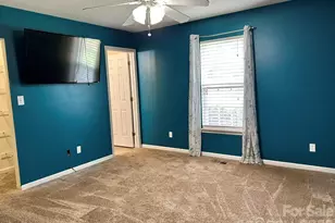 2042 Rocketts Way, Newton, NC 28658 - Photo 3