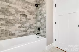 143 Sunny Morning Ct, Hendersonville, NC 28792 - Photo 31