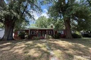 213 Glenwood Dr, Mooresville, NC 28115 - Photo 1