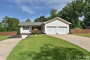 511 Manchester Rd, Mount Gilead, NC 27306 - Photo 3