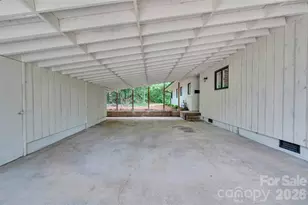 233 Dogwood Dr, Mount Holly, NC 28120 - Photo 3