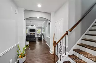 4916 Elementary View Dr, Charlotte, NC 28269 - Photo 5