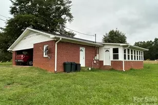 251 Wells Mill Rd, Bostic, NC 28018 - Photo 1