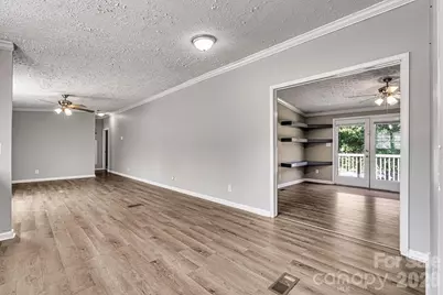 5135 36th Street Drive NE, Hickory, NC 28601 - Photo 15
