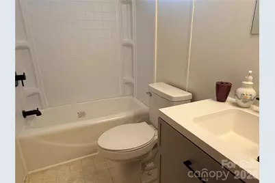 5720 Skyway Drive, Conover, NC 28613 - Photo 19