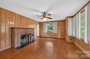 311 33rd St Dr SE, Hickory, NC 28602 - Photo 3