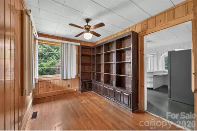 311 33rd Street Drive SE, Hickory, NC 28602 - Photo 9