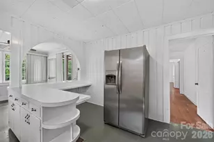 311 33rd St Dr SE, Hickory, NC 28602 - Photo 13