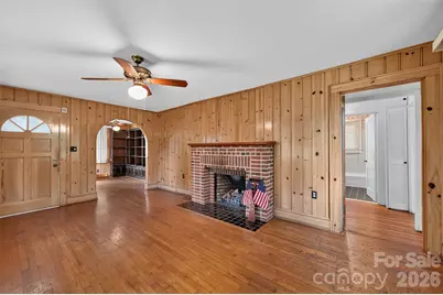 311 33rd Street Drive SE, Hickory, NC 28602 - Photo 5