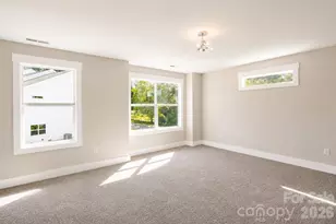 28 Brice St, Asheville, NC 28806 - Photo 15