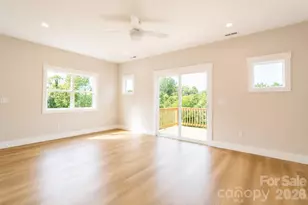 28 Brice St, Asheville, NC 28806 - Photo 9