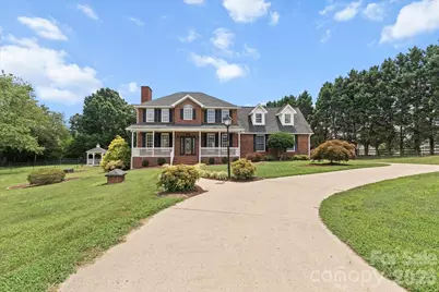 136 Summerchase Lane, Mooresville, NC 28117 - Photo 1