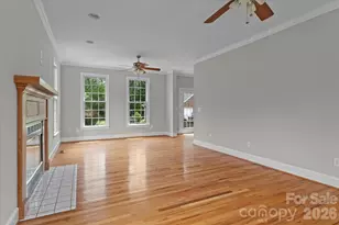 136 Summerchase Ln, Mooresville, NC 28117 - Photo 5