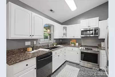 127 W Bank Drive, Charlotte, NC 28214 - Photo 9