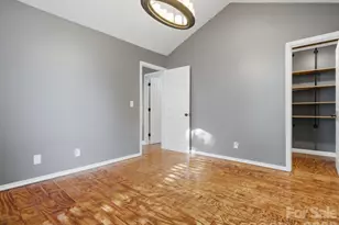 127 W Bank Dr, Charlotte, NC 28214 - Photo 19