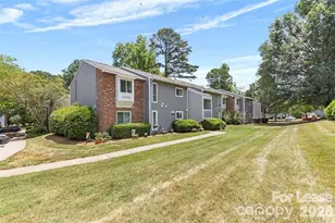 3156 Heathstead Place, Charlotte, NC 28210 - Photo 15