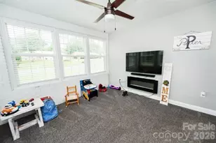 195 Stribling Cir, Spartanburg, SC 29301 - Photo 9