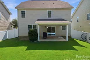 3830 Lake Breeze Dr, Sherrills Ford, NC 28673 - Photo 7