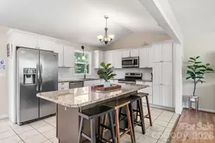 5225 Wolfe Rd, Hickory, NC 28601 - Photo 27