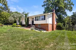 5225 Wolfe Rd, Hickory, NC 28601 - Photo 3