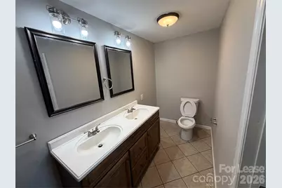 449 N Center Street, Statesville, NC 28677 - Photo 9
