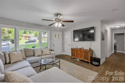 2213 Lanier Avenue, Charlotte, NC 28205 - Photo 3