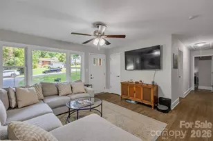 2213 Lanier Ave, Charlotte, NC 28205 - Photo 3